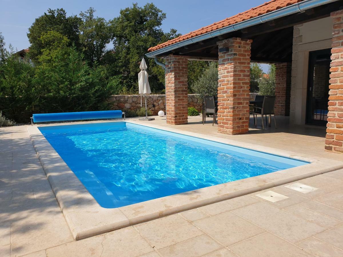 Villa Kvarner Rasopasno Bagian luar foto